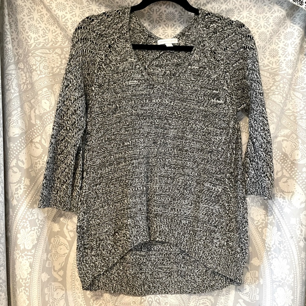 Dark Gray and white stitch v neck sweater